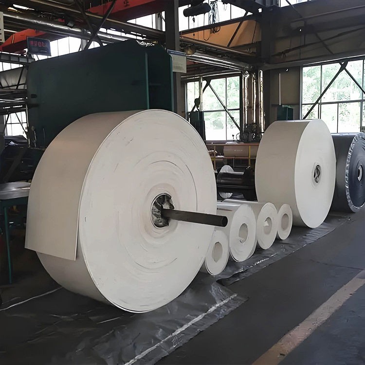 white rubber belt